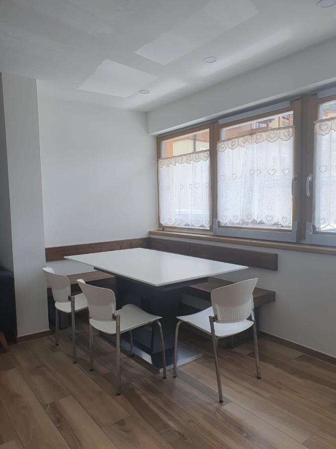 Ciasa De Rosa Appartement Pozza di Fassa Buitenkant foto